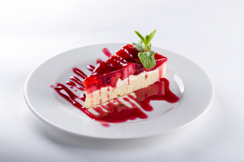 traiteur-GUILLAUMES-min_cake_piece_of_cake_recipe_a_piece_of_confectionery_illustration_bake_dessert-1283402